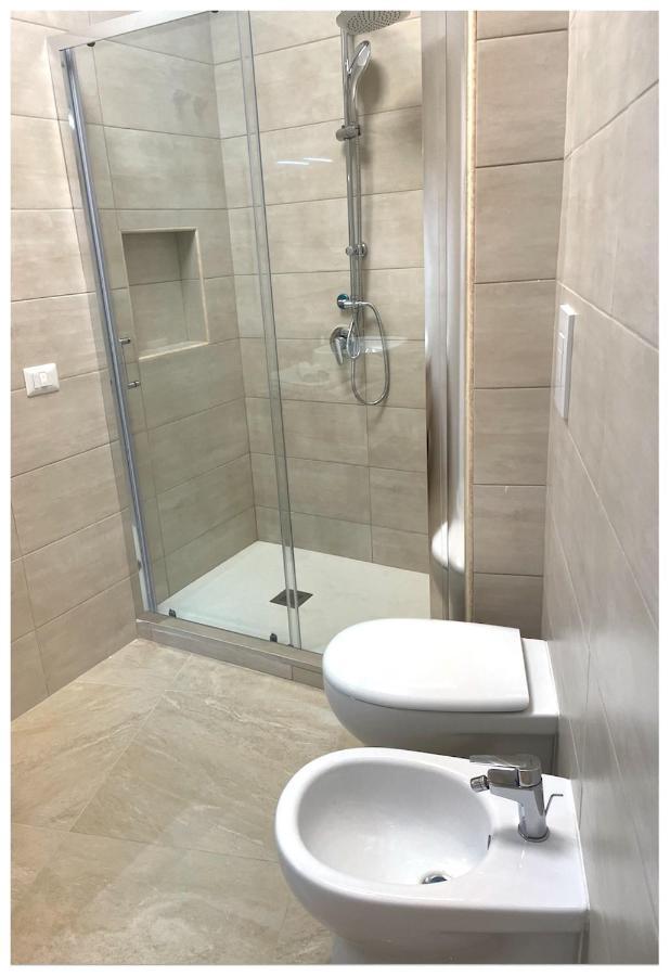 Aurelia'S Suite Napoli Exteriör bild